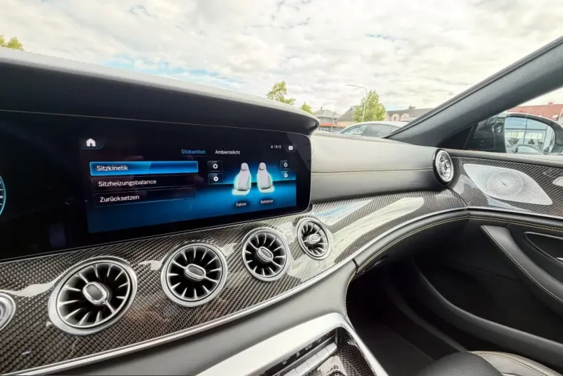 Mercedes-Benz AMG GT (Clasa GT) din 2023 cu 39.897 km - oferta MER254170 - foto 38