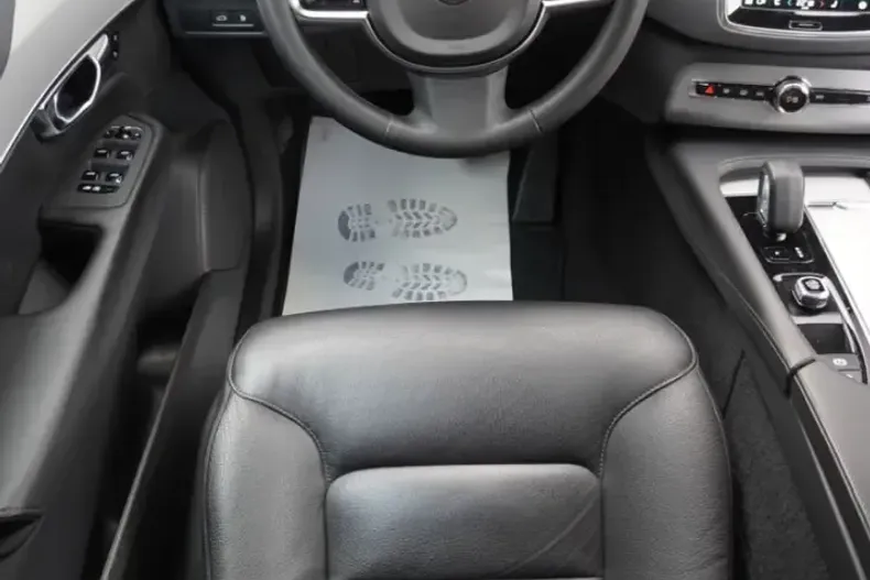 Volvo XC90 din 2024 cu 84.300 km - oferta VOL254171 - foto 14