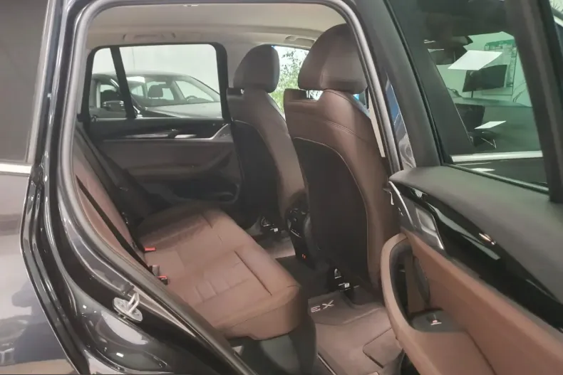 BMW X3 (Seria X) din 2022 cu 81.720 km - oferta BMW254174 - foto 39