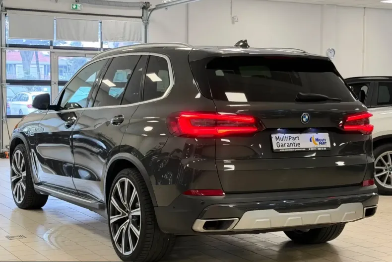 BMW X5 (Seria X) din 2022 cu 41.892 km - oferta BMW254175 - foto 2