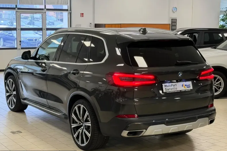 BMW X5 (Seria X) din 2022 cu 41.892 km - oferta BMW254175 - foto 13