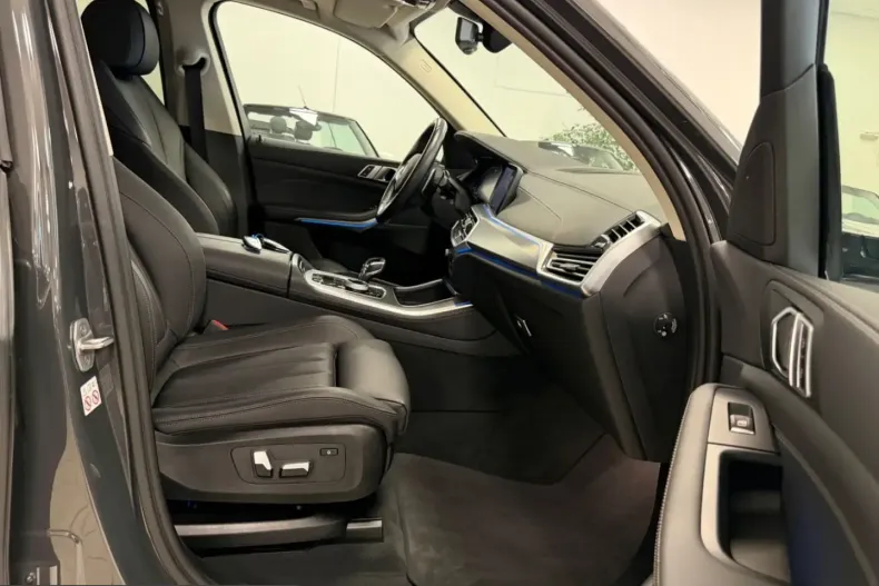 BMW X5 (Seria X) din 2022 cu 41.892 km - oferta BMW254175 - foto 43