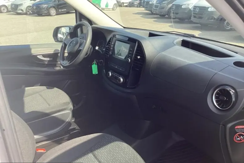 Mercedes-Benz eVito din 2021 cu 105.007 km - oferta MER254179 - foto 8