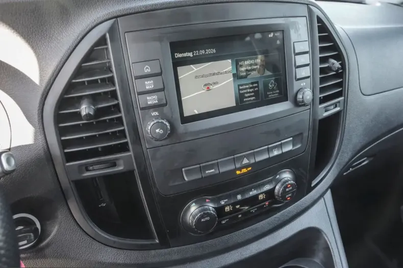 Mercedes-Benz eVito din 2021 cu 106.130 km - oferta MER254182 - foto 12