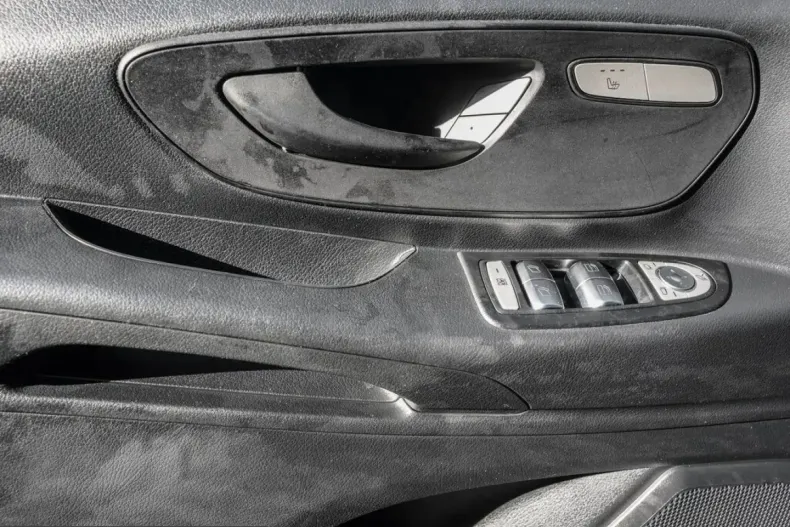 Mercedes-Benz eVito din 2021 cu 106.130 km - oferta MER254182 - foto 14