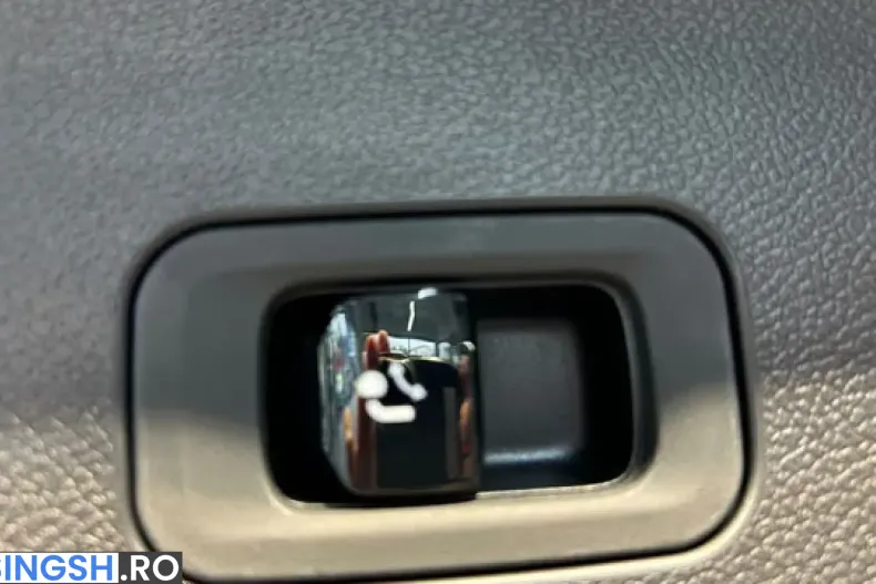 Mercedes-Benz GLC 300 (Clasa GLC) din 2026 cu 11.448 km - oferta MER254187 - foto 16