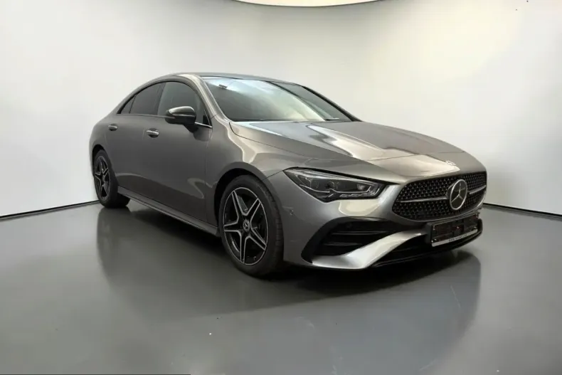 Mercedes-Benz CLA 200 (Clasa CLA) din 2023 cu 80.000 km - oferta MER254188 - foto 3