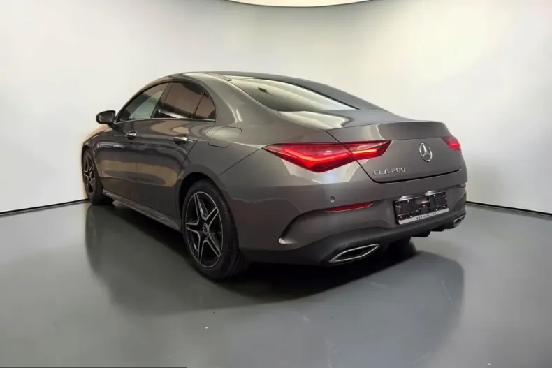 Mercedes-Benz CLA 200 (Clasa CLA) din 2023 cu 80.000 km - oferta MER254188 - foto 5