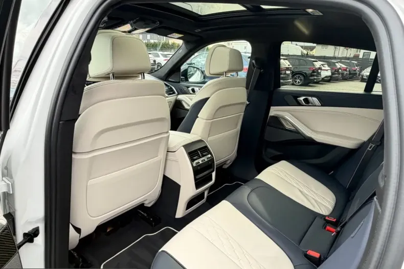 BMW X6 (Seria X) din 2022 cu 54.726 km - oferta BMW254189 - foto 11