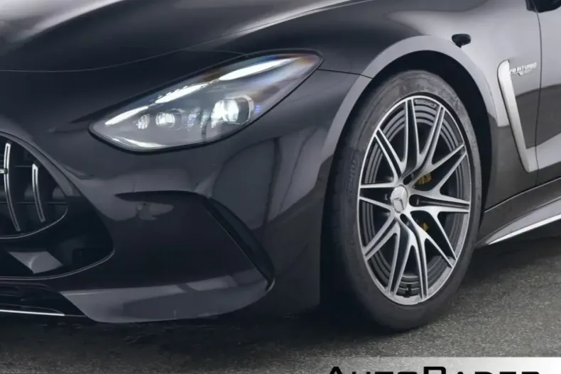 Mercedes-Benz AMG GT (Clasa GT) din 2024 cu 24.880 km - oferta MER254198 - foto 3