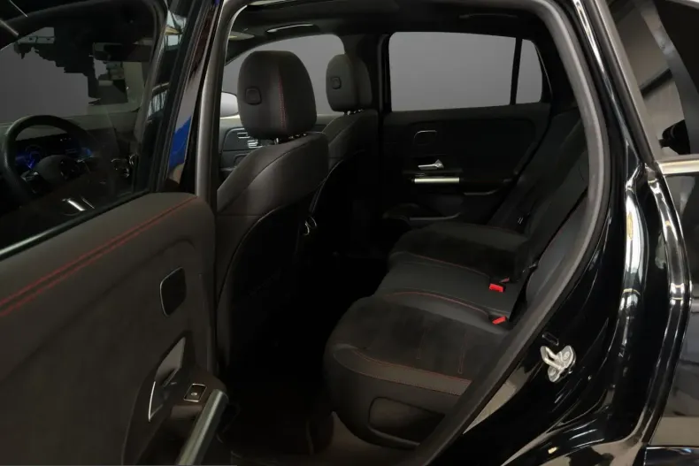 Mercedes-Benz EQA (Clasa GLA) din 2024 cu 30.788 km - oferta MER254199 - foto 7
