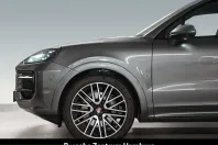 Porsche Cayenne din 2024 cu 25.911 km - oferta POR254205 - foto 8