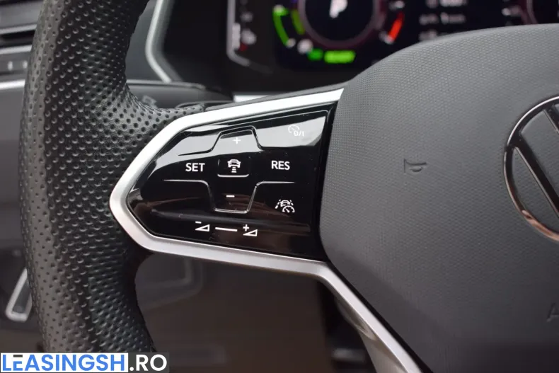 Volkswagen Tiguan din 2022 cu 66.700 km - oferta VOL254209 - foto 11