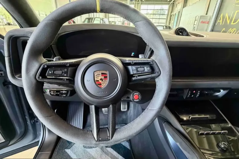 Porsche Cayenne din 2025 cu 65.120 km - oferta POR254210 - foto 19