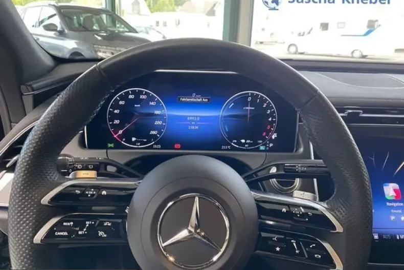 Mercedes-Benz E 300 (Clasa E) din 2024 cu 24.850 km - oferta MER254216 - foto 17