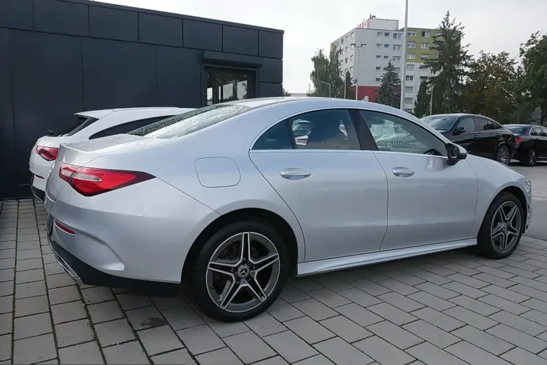 Mercedes-Benz CLA 250 (Clasa CLA) din 2022 cu 67.299 km - oferta MER254229 - foto 3