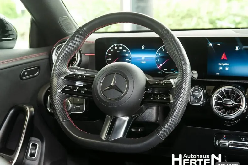 Mercedes-Benz CLA 200 (Clasa CLA) din 2025 cu 15.796 km - oferta MER254231 - foto 7