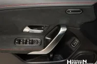 Mercedes-Benz CLA 200 (Clasa CLA) din 2025 cu 15.796 km - oferta MER254231 - foto 9