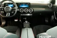 Mercedes-Benz CLA 200 (Clasa CLA) din 2025 cu 15.796 km - oferta MER254231 - foto 10