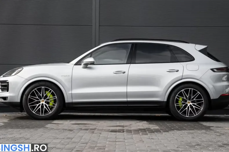 Porsche Cayenne din 2024 cu 27.412 km - oferta POR254239 - foto 5