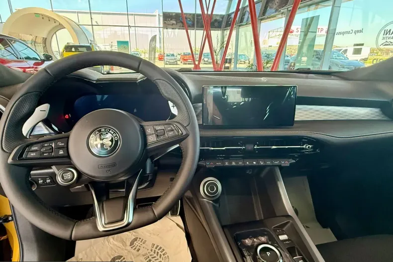 Alfa Romeo Tonale din 2026 cu 0 km - oferta ALF254240 - foto 3