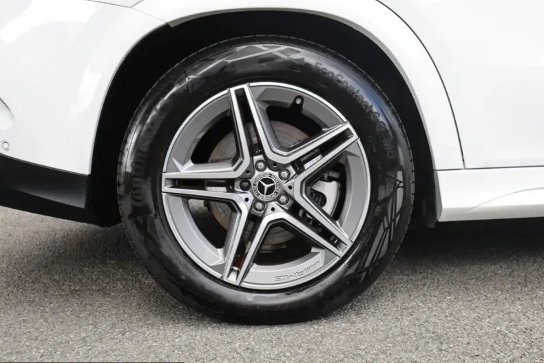 Mercedes-Benz GLE 350 (Clasa GLE) din 2025 cu 9.987 km - oferta MER254244 - foto 3