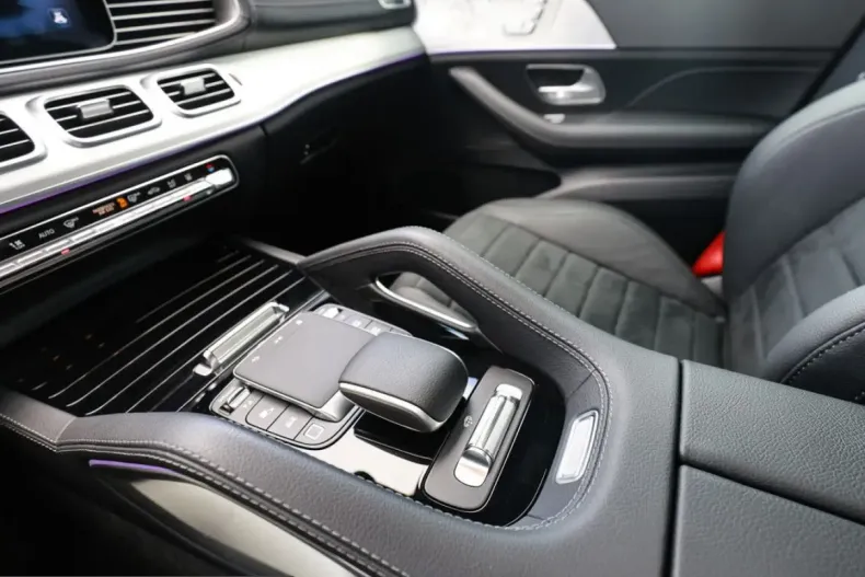 Mercedes-Benz GLE 350 (Clasa GLE) din 2025 cu 9.987 km - oferta MER254244 - foto 15
