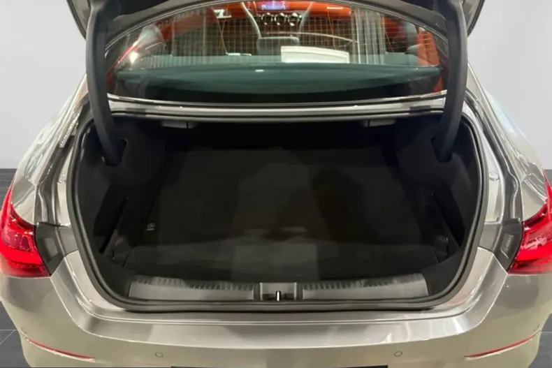Mercedes-Benz CLA 180 (Clasa CLA) din 2025 cu 1.470 km - oferta MER254250 - foto 16