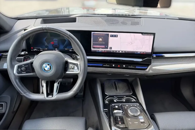 BMW 530 (Seria 5) din 2024 cu 22.585 km - oferta BMW254265 - foto 6