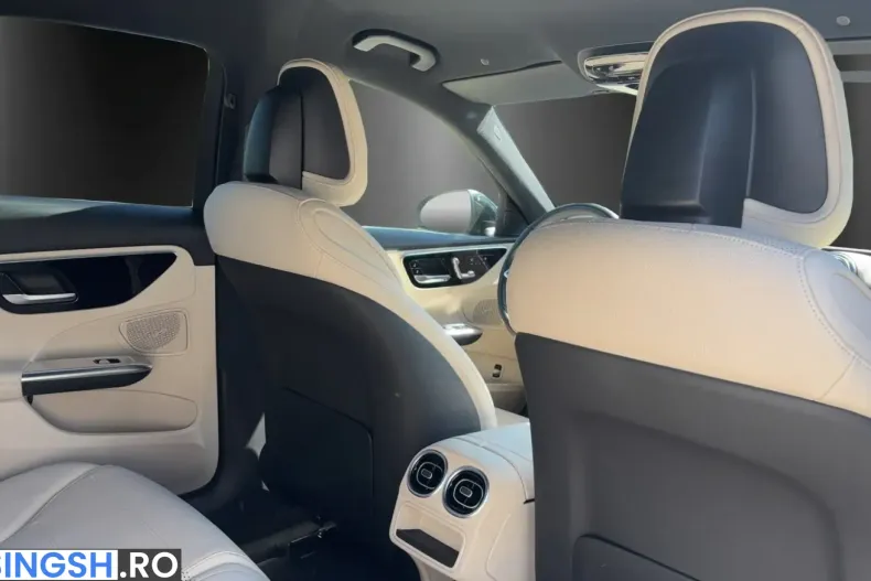 Mercedes-Benz C 300 d AMG din 2021 cu 3.164 km - oferta MER254283 - foto 5