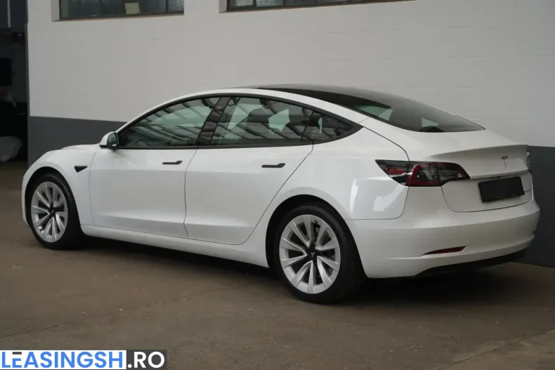 Tesla Model 3 din 2021 cu 79.998 km - oferta TES254309 - foto 4