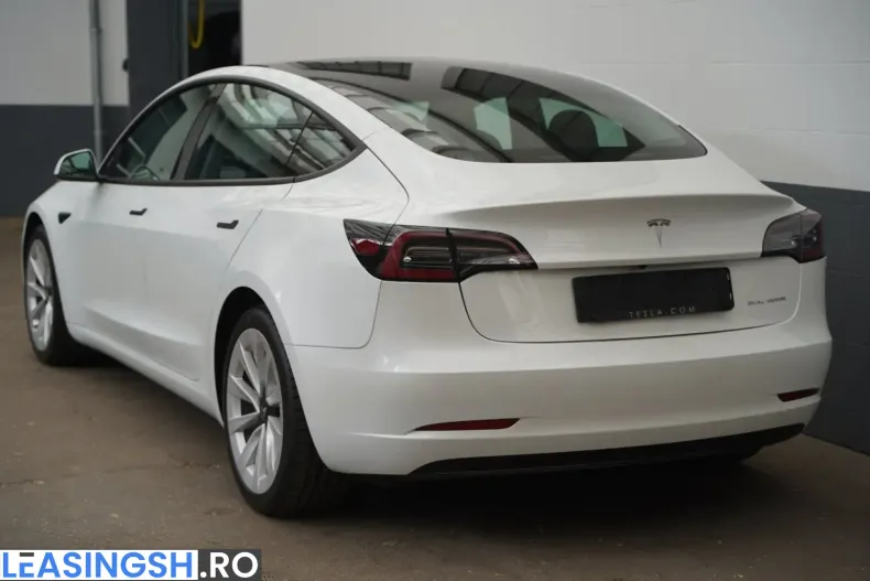 Tesla Model 3 din 2021 cu 79.998 km - oferta TES254309 - foto 6