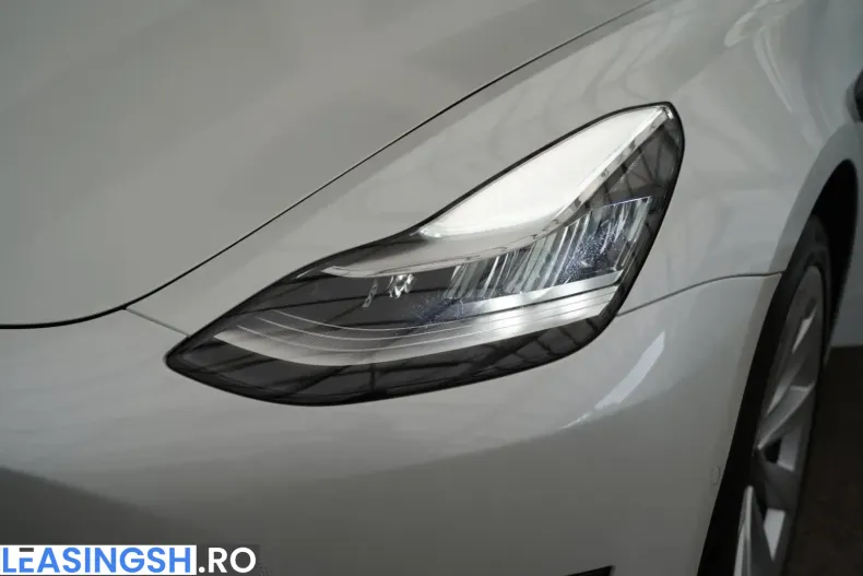 Tesla Model 3 din 2021 cu 79.998 km - oferta TES254309 - foto 13