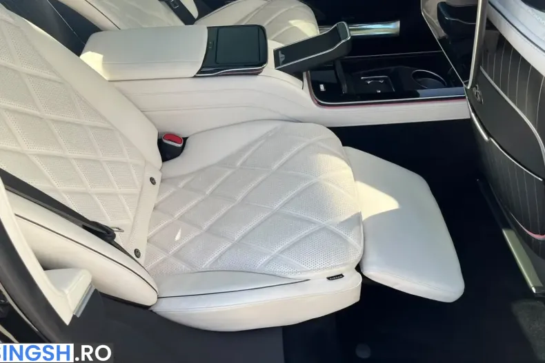 Mercedes-Benz S 580 Maybach 4M din 2024 cu 9.800 km - oferta MER254316 - foto 6