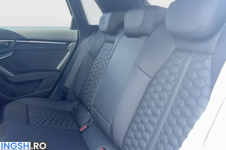 Audi RS3 din 2026 cu 3.950 km - oferta AUD254326 - foto 11
