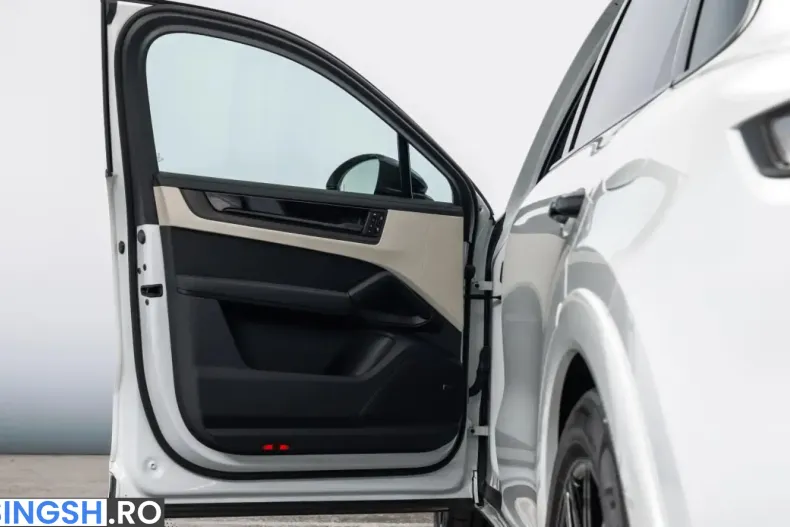 Porsche Cayenne din 2026 cu 1.750 km - oferta POR254330 - foto 17