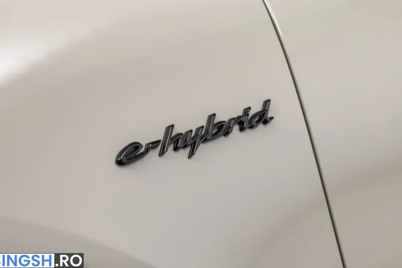 Porsche Cayenne din 2026 cu 1.300 km - oferta POR254331 - foto 4