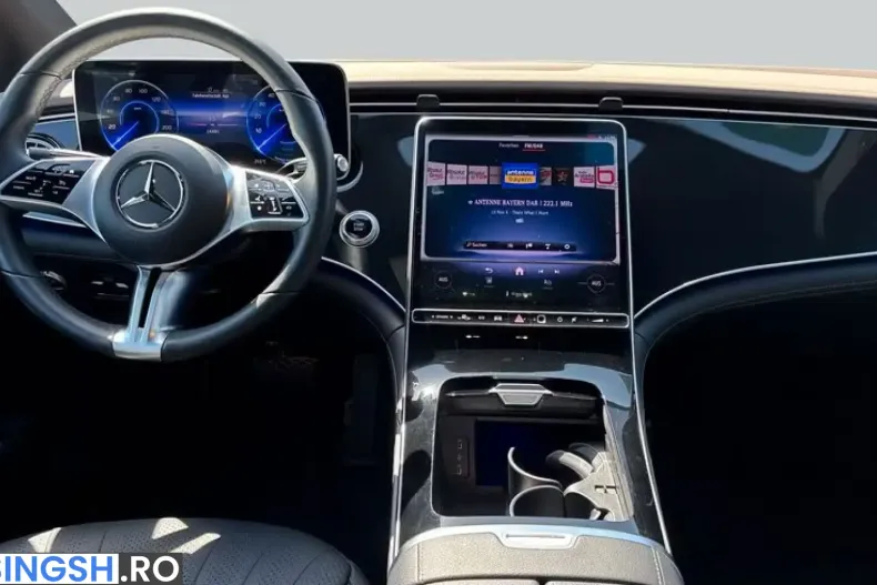 Mercedes-Benz EQE (Clasa E) din 2023 cu 14.622 km - oferta MER254335 - foto 8