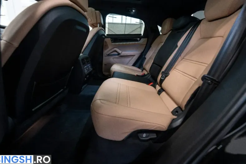 Porsche Cayenne din 2025 cu 1.100 km - oferta POR254340 - foto 13