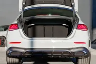 Mercedes-Benz E 450 (Clasa E) din 2025 cu 11.300 km - oferta MER254342 - foto 12