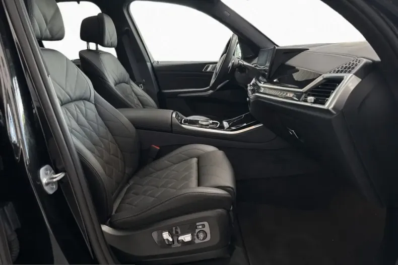 BMW X5 (Seria X) din 2025 cu 5.000 km - oferta BMW254361 - foto 8