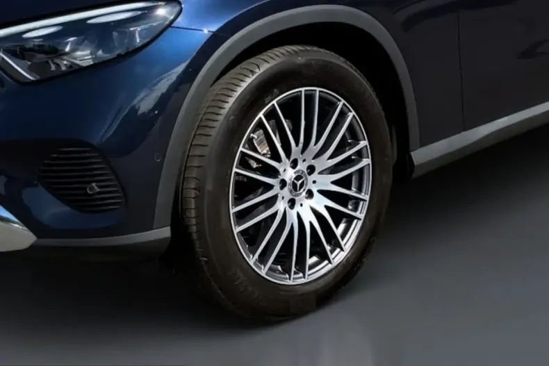 Mercedes-Benz GLC 220 (Clasa GLC) din 2023 cu 98.872 km - oferta MER254377 - foto 3