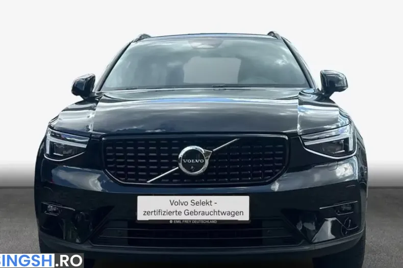 Volvo XC40 din 2025 cu 15.823 km - oferta VOL254378 - foto 2