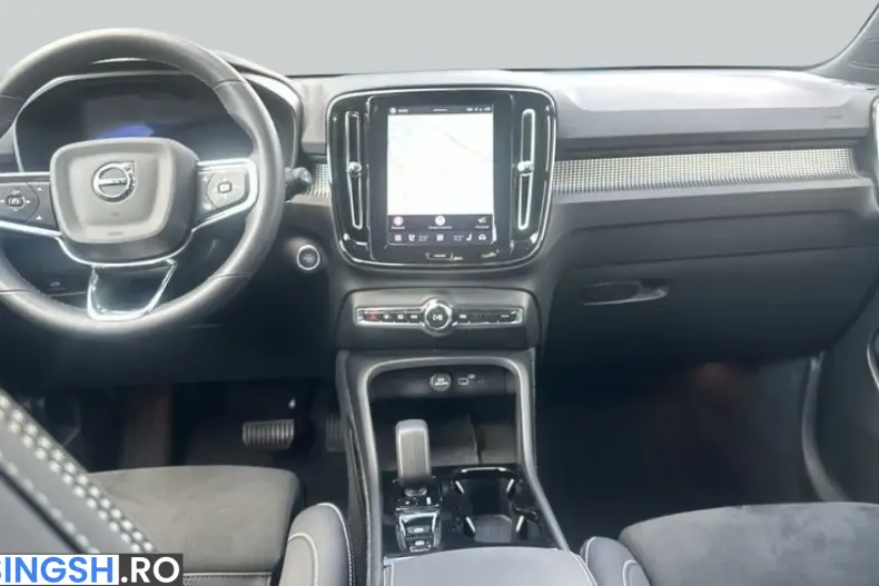 Volvo XC40 din 2025 cu 15.823 km - oferta VOL254378 - foto 8