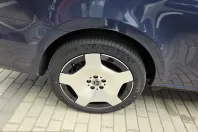 Mercedes-Benz V 300 (Clasa V) din 2025 cu 7.700 km - oferta MER254380 - foto 9