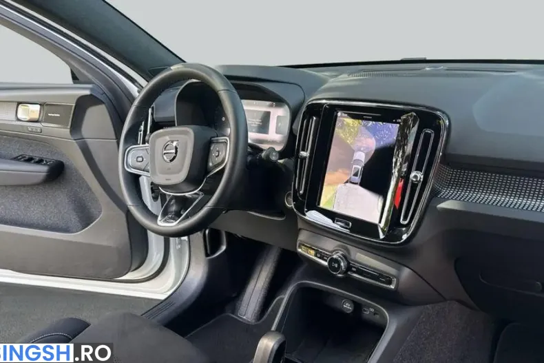 Volvo XC40 din 2025 cu 24.493 km - oferta VOL254384 - foto 12