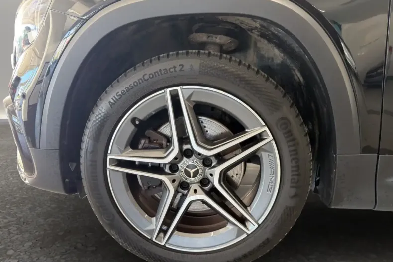 Mercedes-Benz GLB 200 (Clasa GLB) din 2024 cu 25.343 km - oferta MER254393 - foto 12