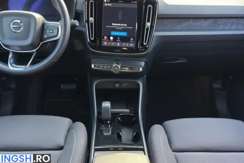 Volvo XC40 din 2023 cu 68.700 km - oferta VOL254395 - foto 8