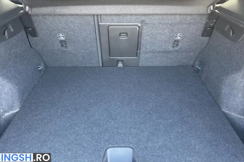 Volvo XC40 din 2023 cu 68.700 km - oferta VOL254395 - foto 18