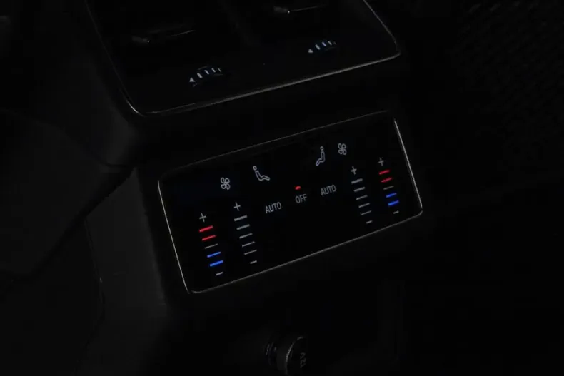 Audi A7 din 2023 cu 50.000 km - oferta AUD254399 - foto 11
